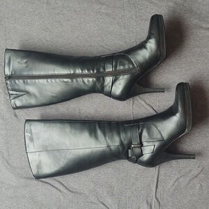 Black Boots
